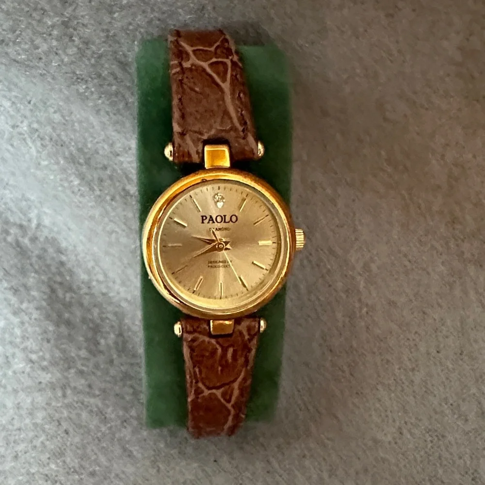 Gucci Paolo Gucci Genuine Diamond and Leather Watch - Picture 3 of 16